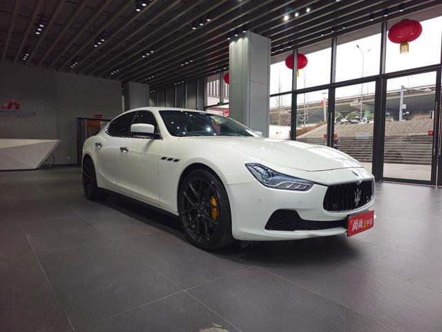 Maserati Ghibli