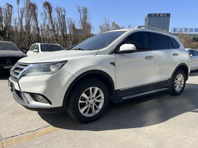 BAIC Magic S6