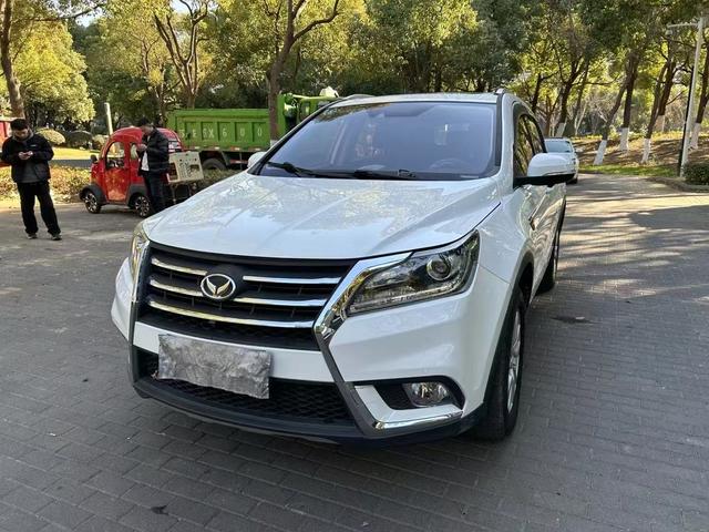 BAIC Magic S6