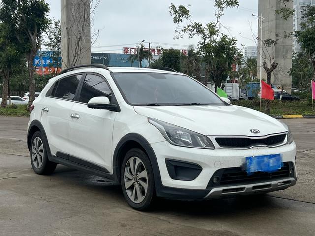 Kia KX CROSS