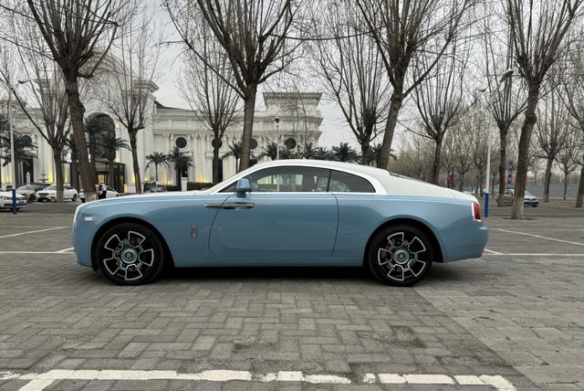 Rolls Royce Phantom