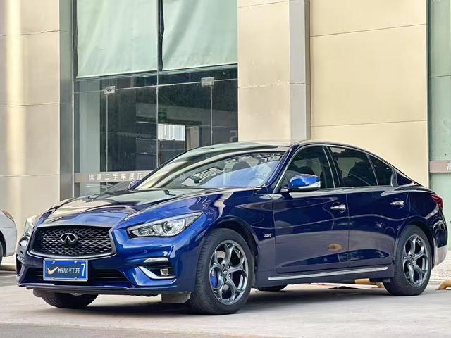 Infiniti Q50L