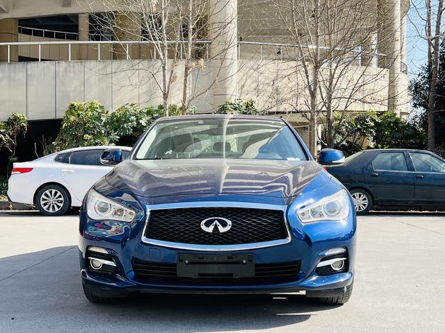 Infiniti Q50L