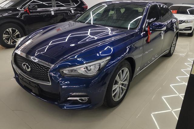 Infiniti Q50L