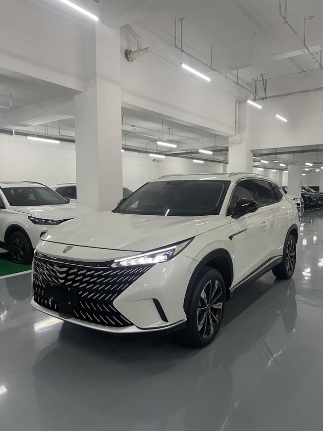 Roewe RX5