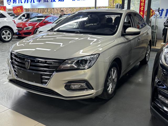 Roewe i5