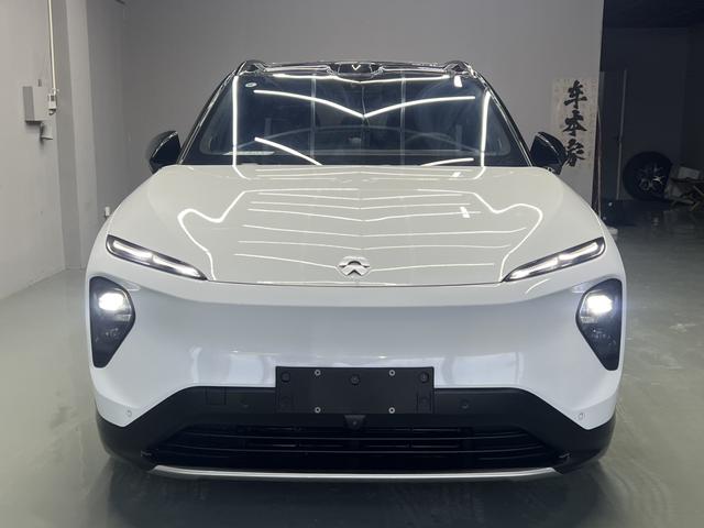 NIO ES7