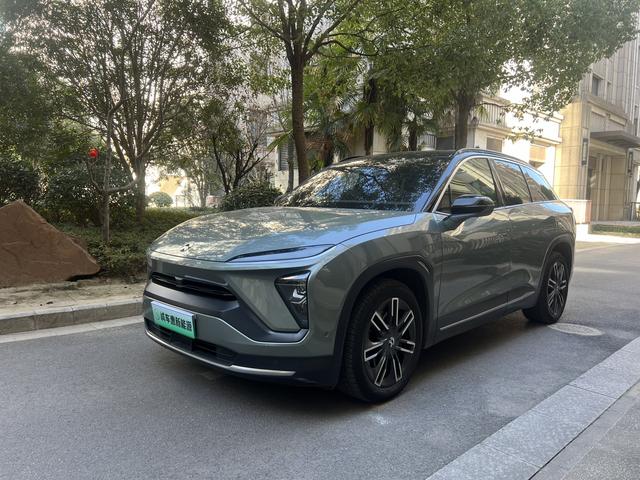 NIO ES6