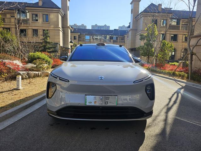 NIO EC6