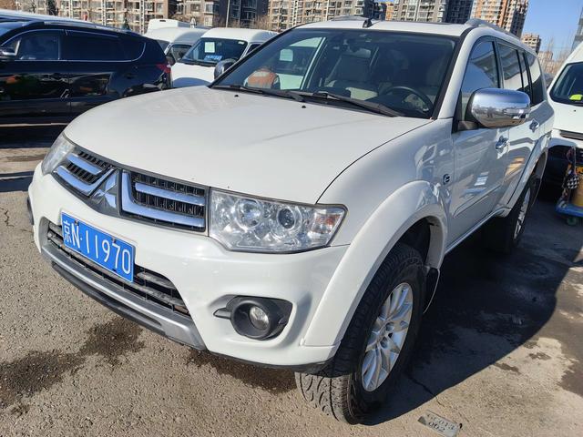 Mitsubishi Pajero Jinchang