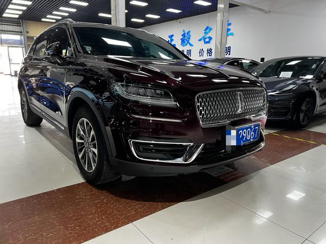 Lincoln Voyager (imported)