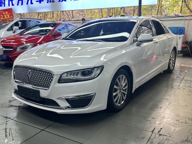 Lincoln MKZ