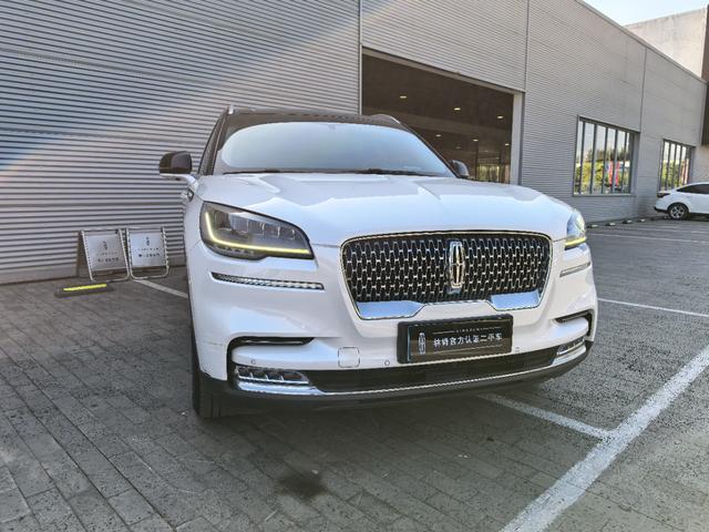 Lincoln Aviator