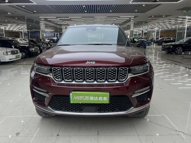 Jeep Grand Cherokee 4xe (imported)