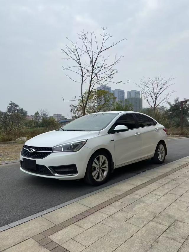 Chery Arrizo 5