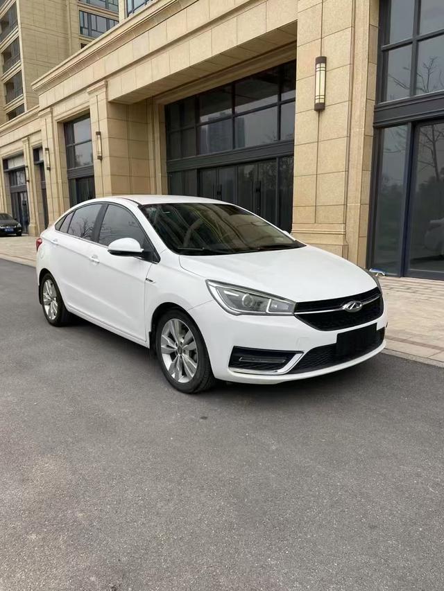 Chery Arrizo 5