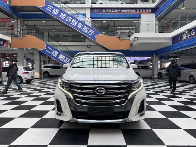 GAC Trumpchi M8