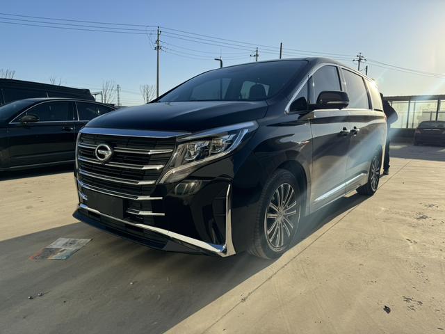 GAC Trumpchi M8