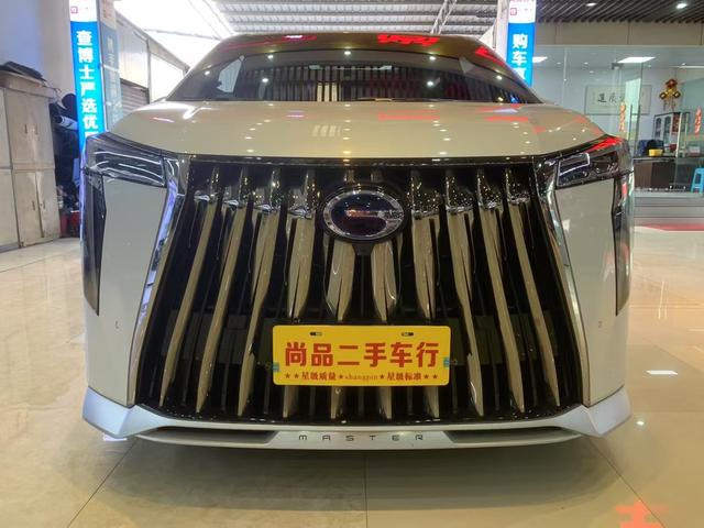 GAC Trumpchi M8