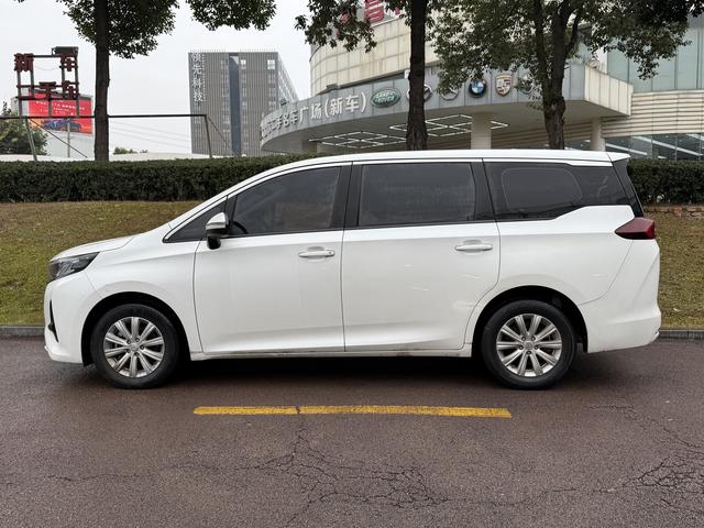 GAC Trumpchi M6