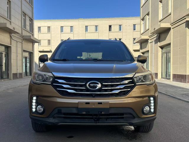 GAC Trumpchi GS4