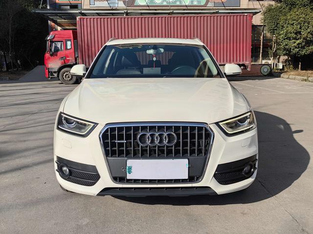 Audi Q3 (imported)