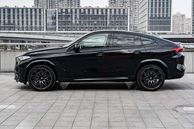 BMW X6 M