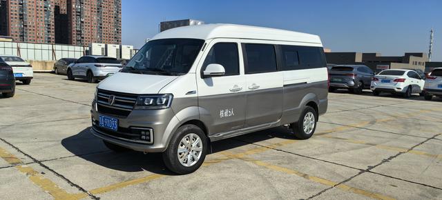 Golden cup New Hiace S