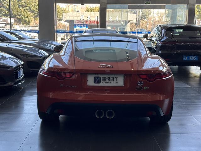 Jaguar F-TYPE