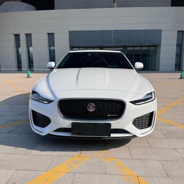 Jaguar XEL