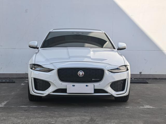 Jaguar XEL