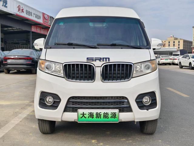 SRM Xinyuan Hiace EV