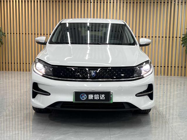 Forthing Fengxing S60 EV