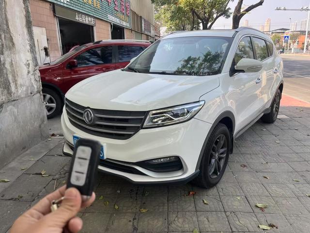 Dongfeng Fengon 580