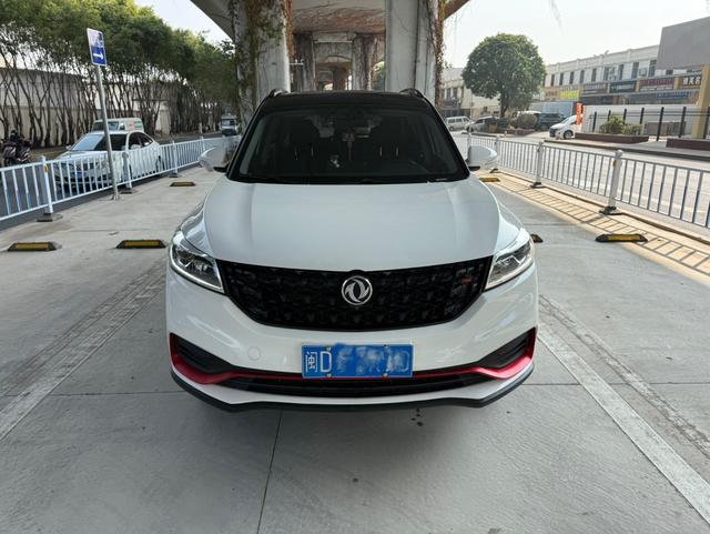 Dongfeng Fengon 580