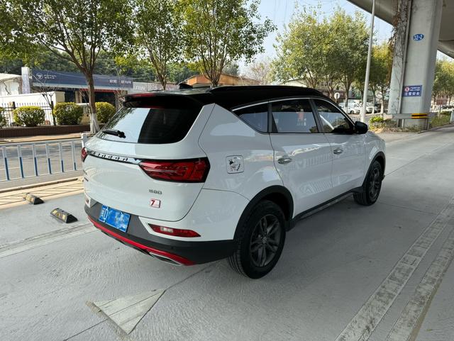 Dongfeng Fengon 580