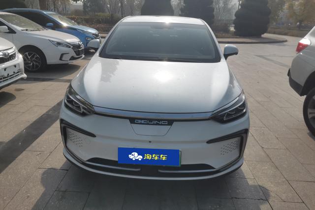 BAIC Beijing EU5