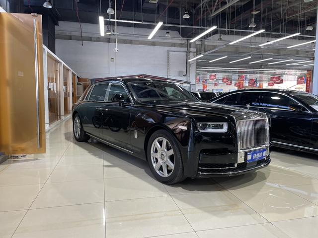 Rolls Royce Phantom