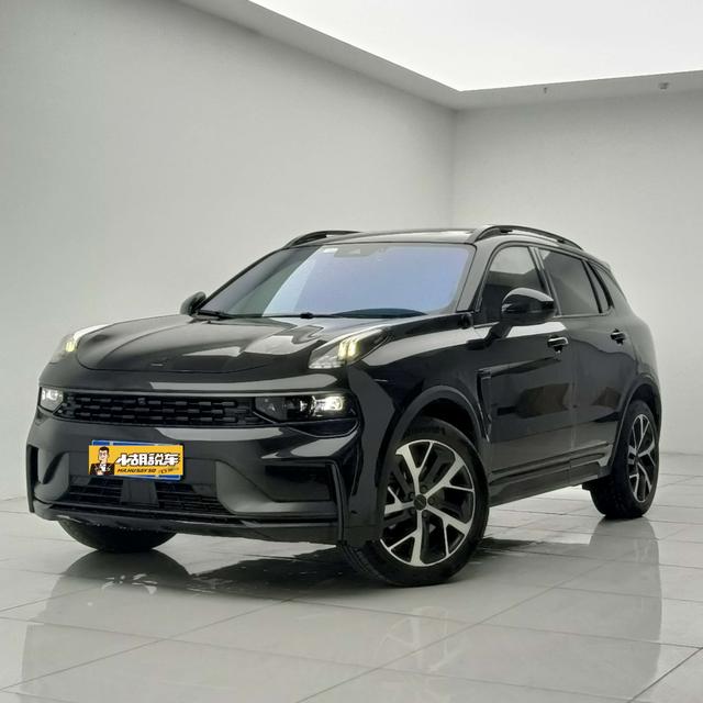 Lynk & Co 01