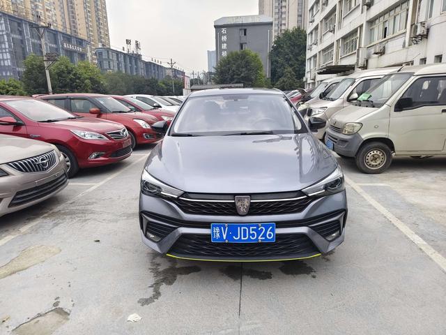 Roewe i5