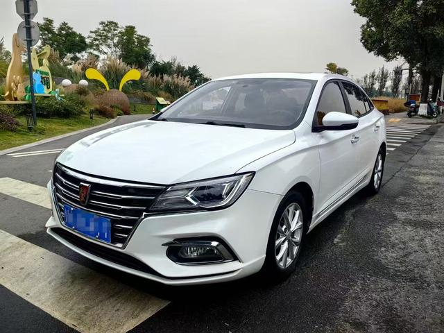 Roewe i5