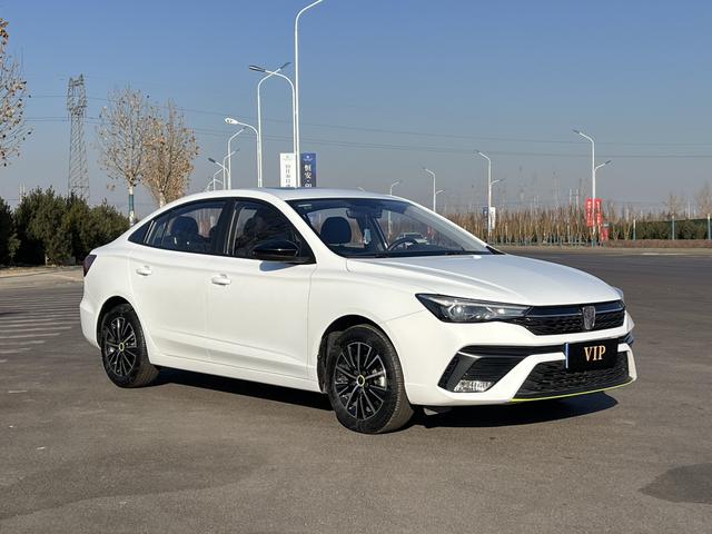 Roewe i5