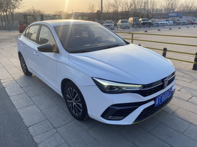 Roewe i5