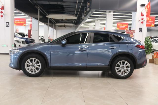 Mazda CX-4