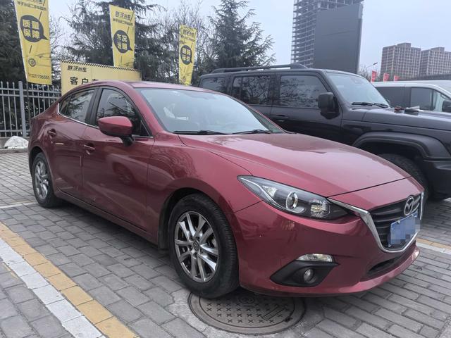 Mazda 3 Angkesela