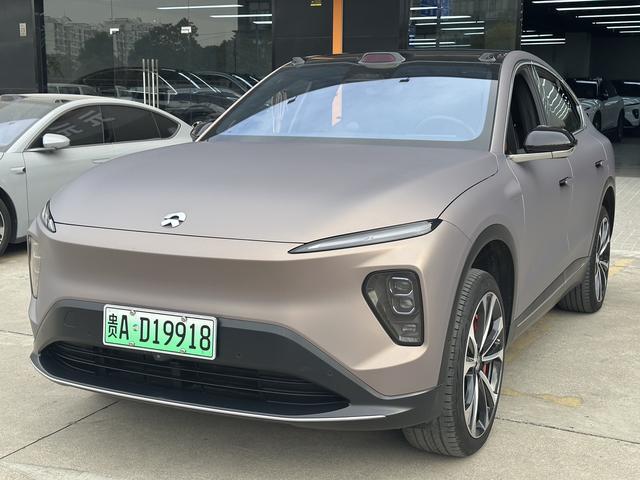 NIO EC7