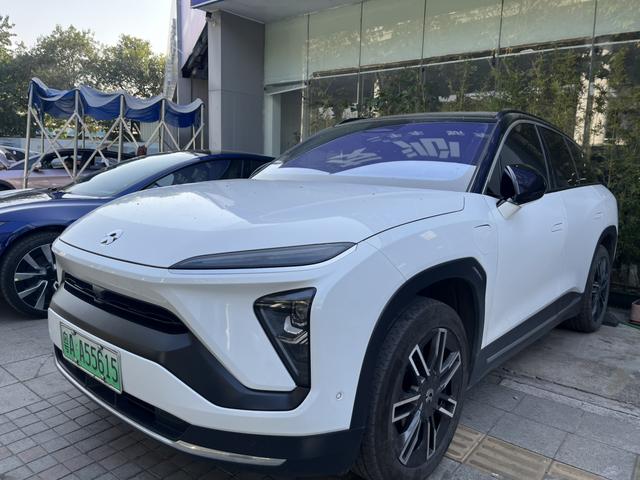 NIO ES6