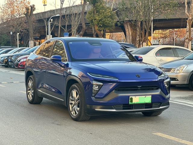 NIO EC6