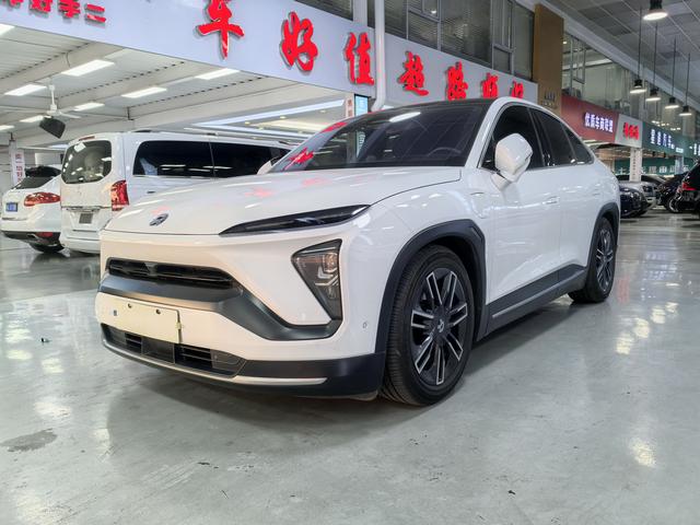 NIO EC6