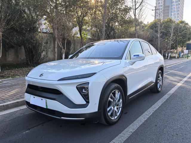 NIO EC6